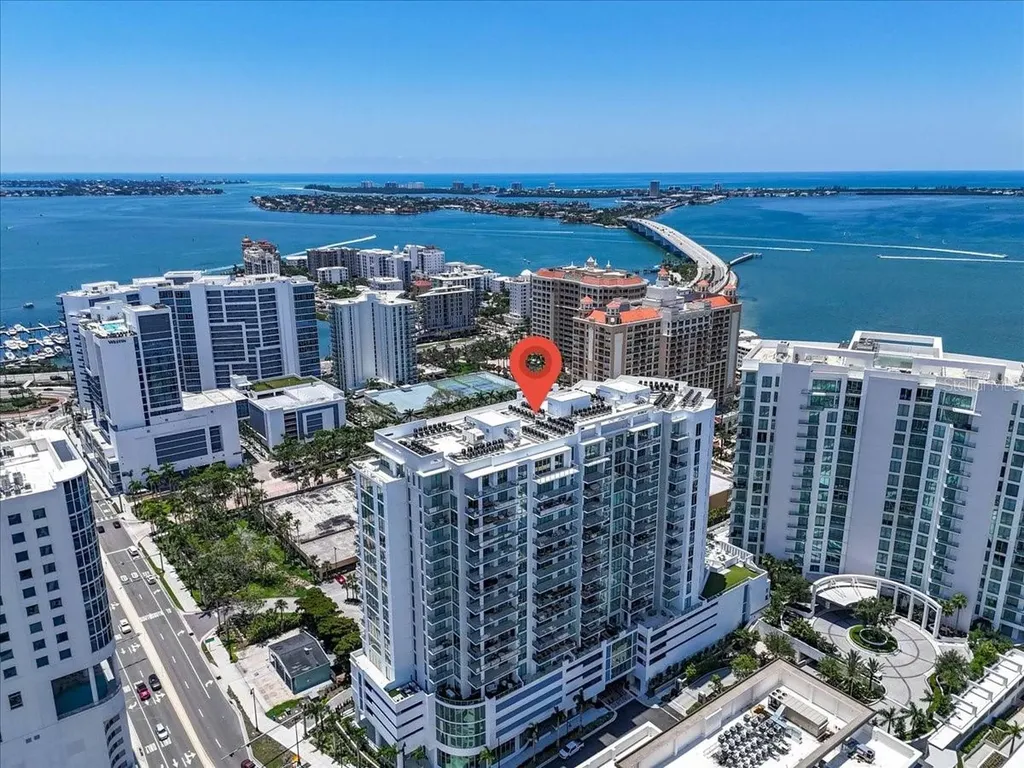 301 Quay Commons Sarasota FL 34236