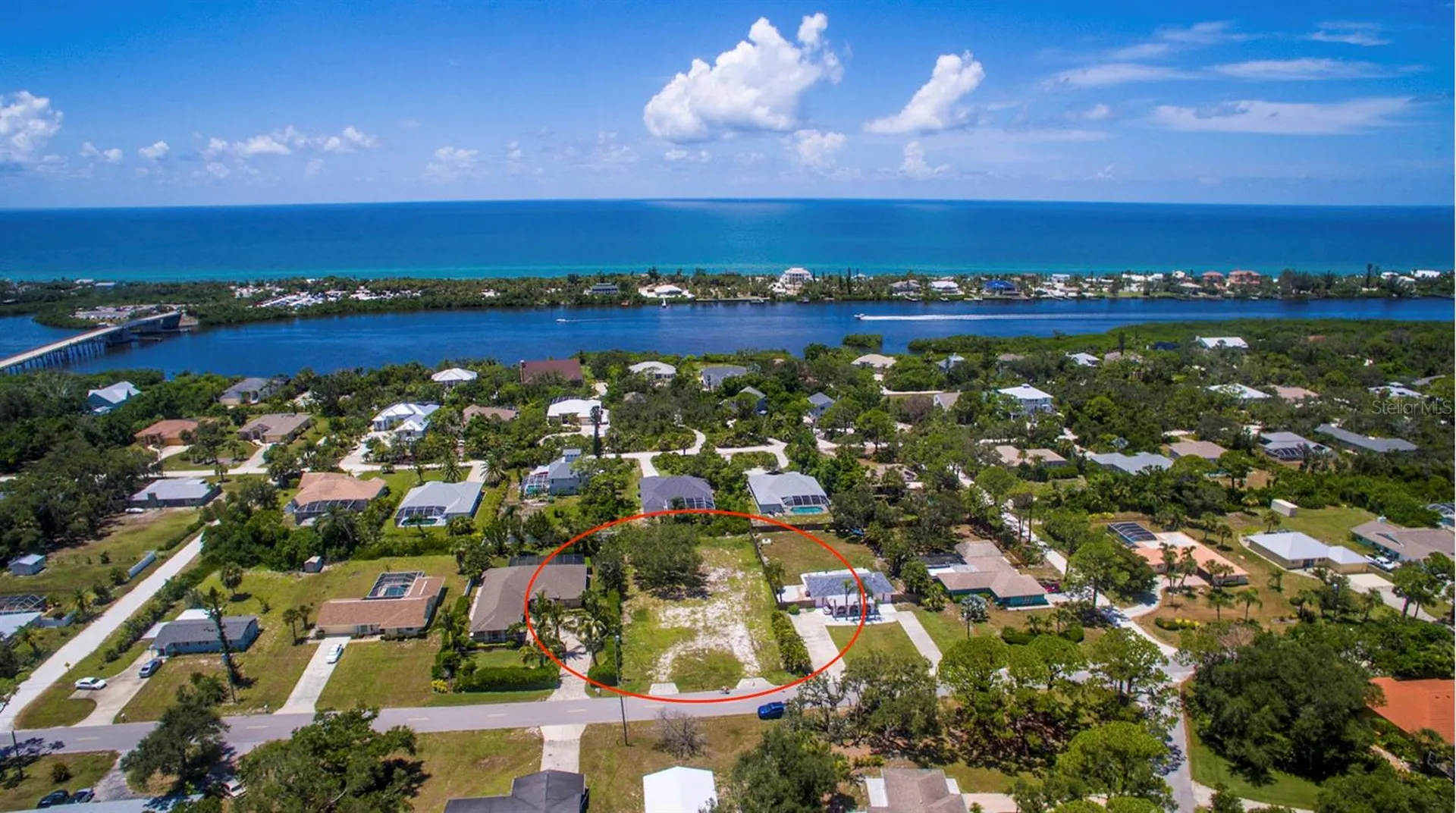 2450 Alamander Avenue Englewood FL 34223