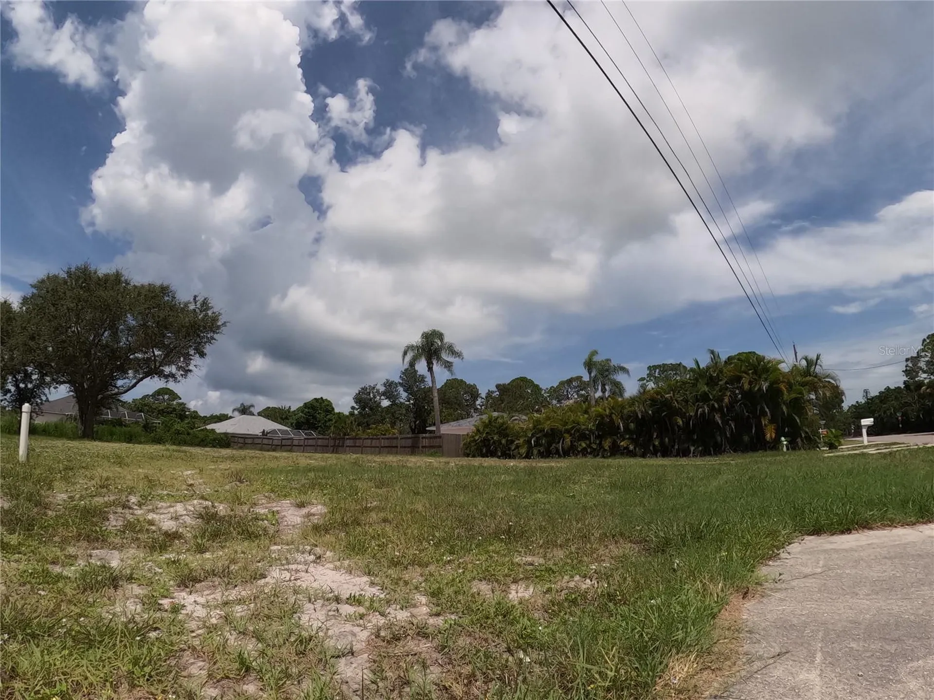 2450 Alamander Avenue Englewood FL 34223