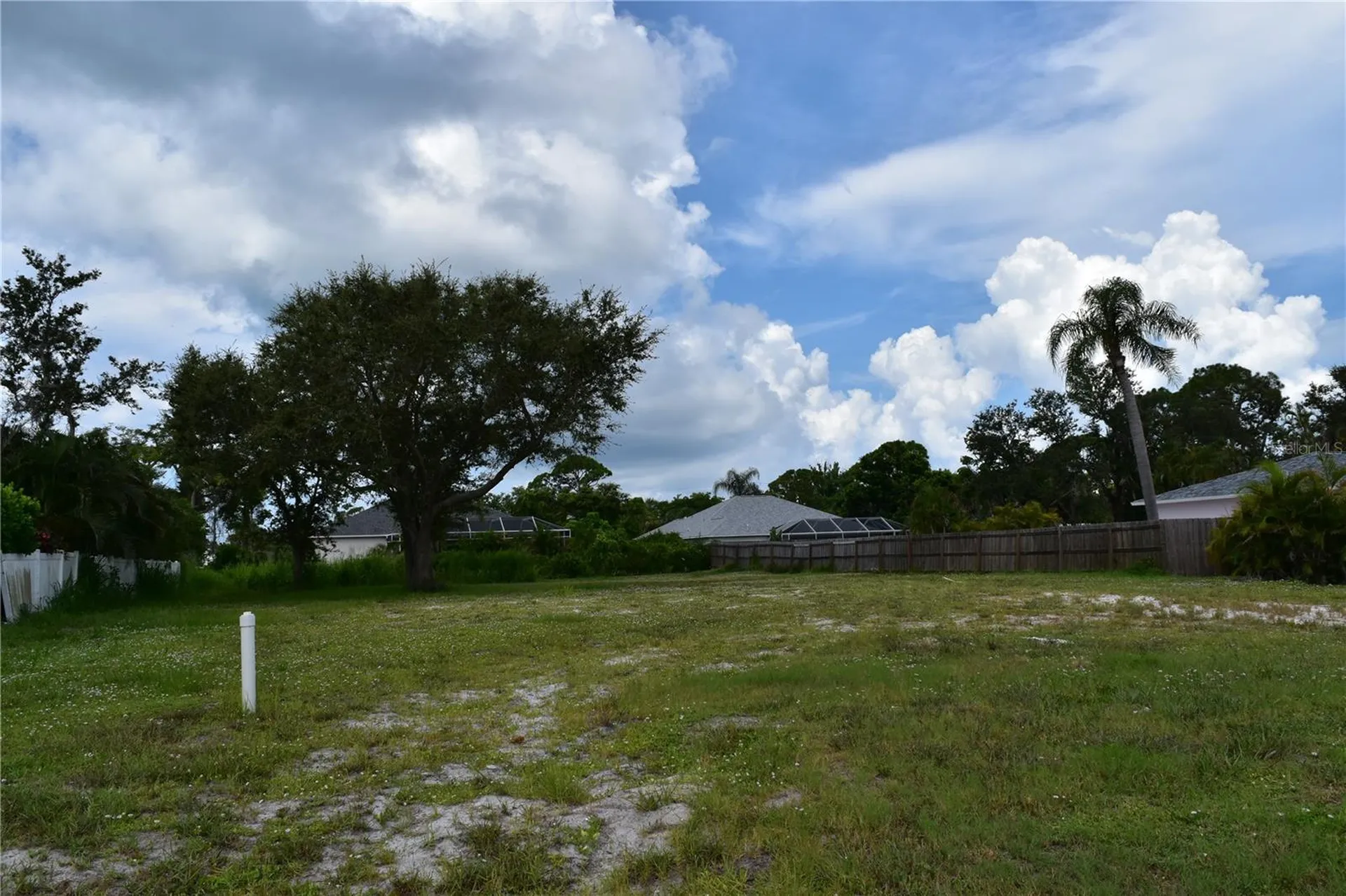 2450 Alamander Avenue Englewood FL 34223