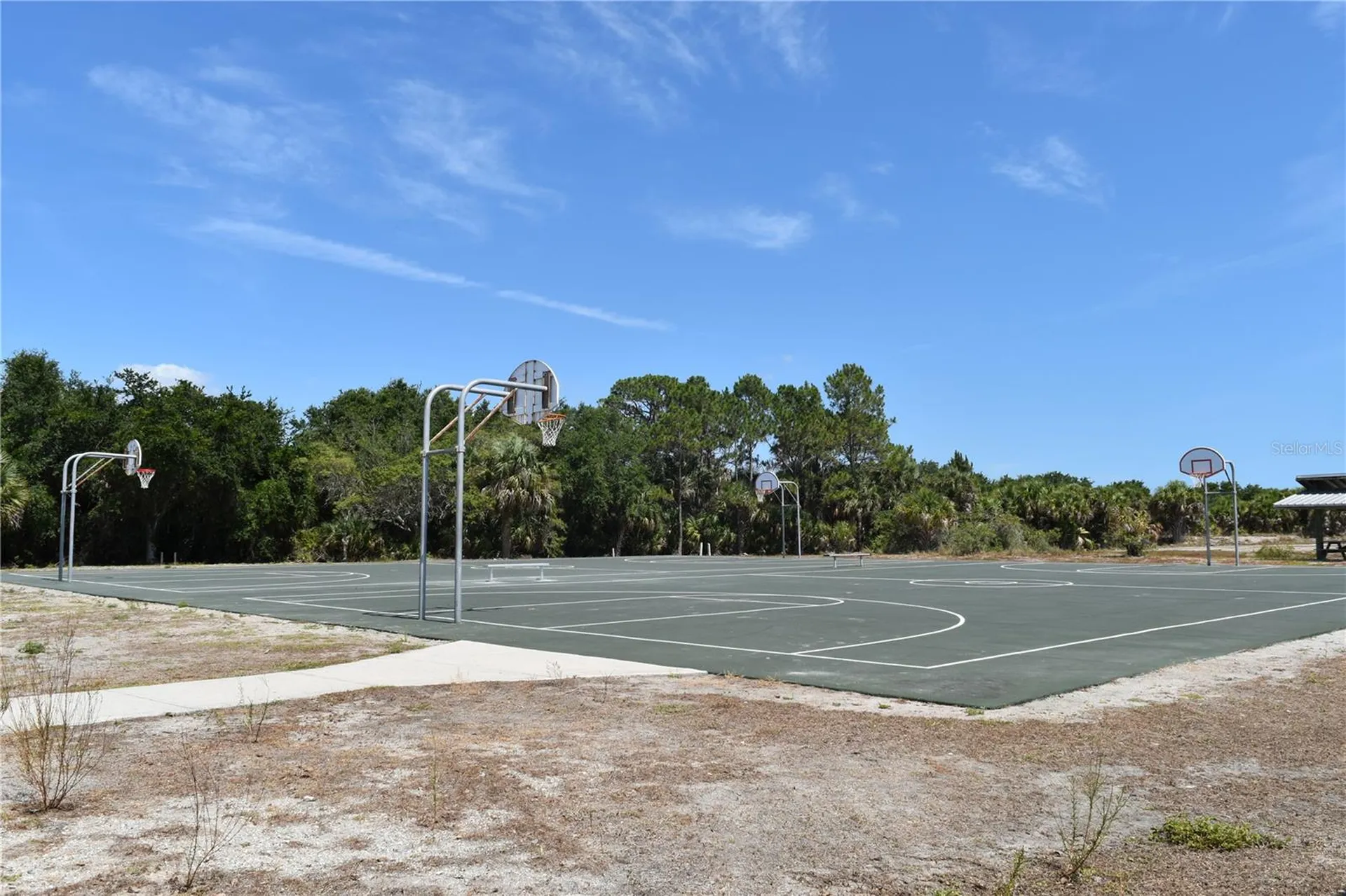2450 Alamander Avenue Englewood FL 34223