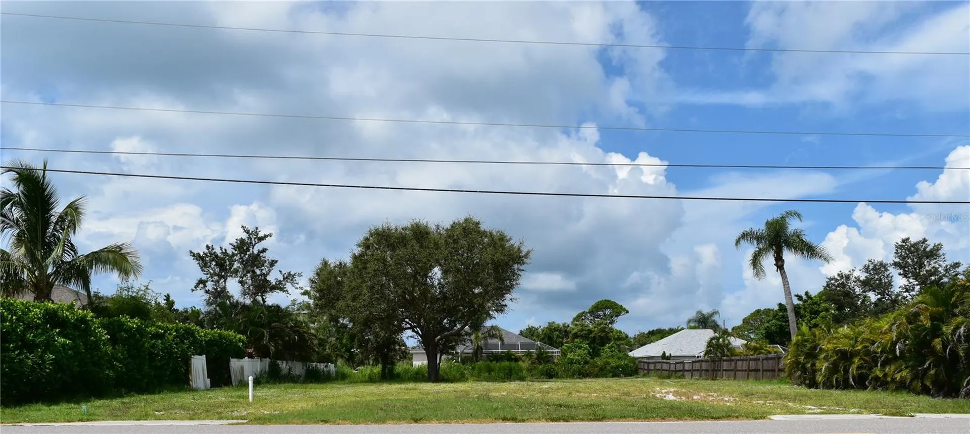 2450 Alamander Avenue Englewood FL 34223