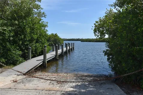 2450 Alamander Avenue Englewood FL 34223