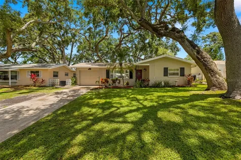 1434 Thames Lane Clearwater FL 33755