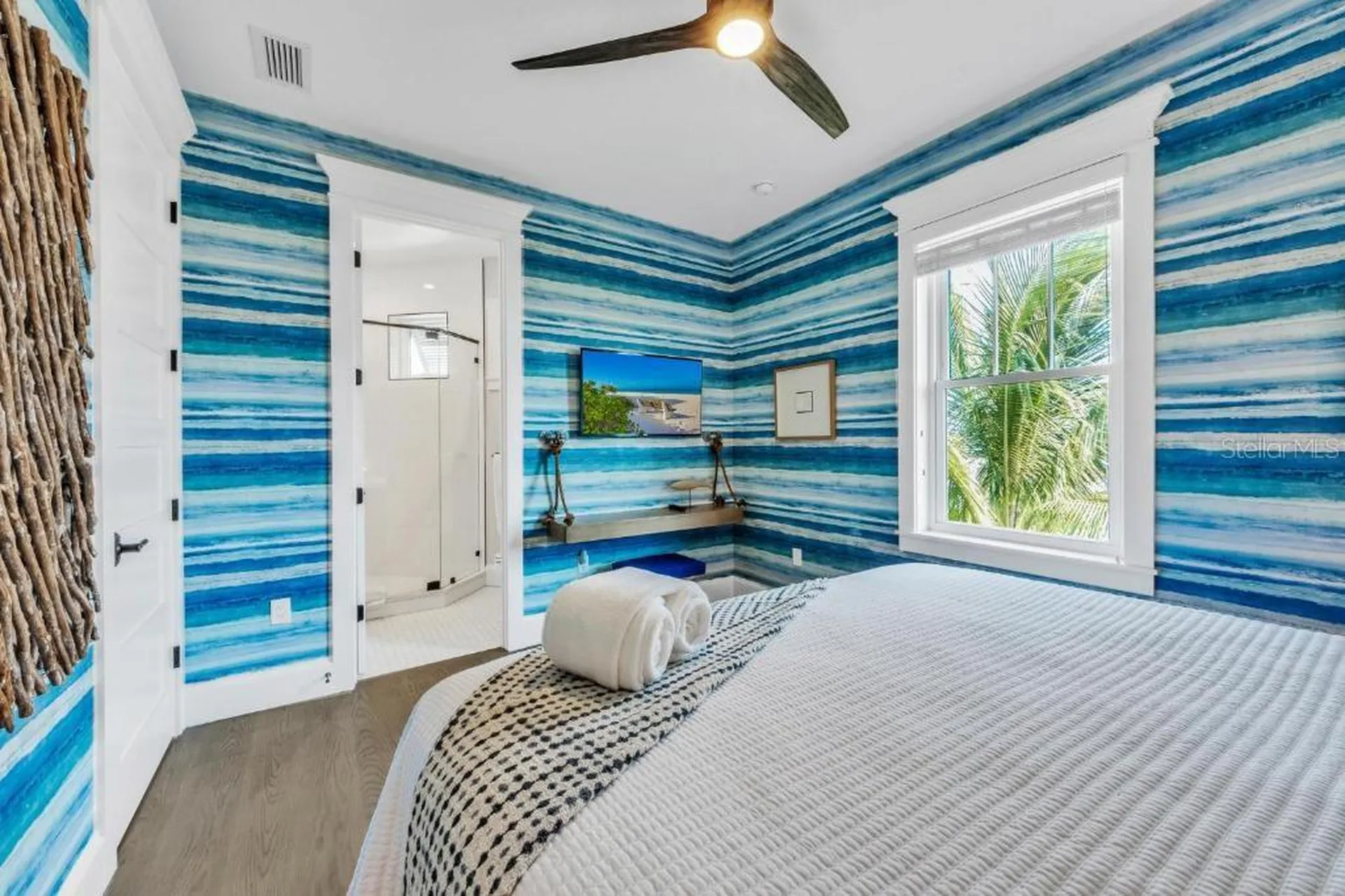 112 11th Street S Bradenton Beach FL 34217