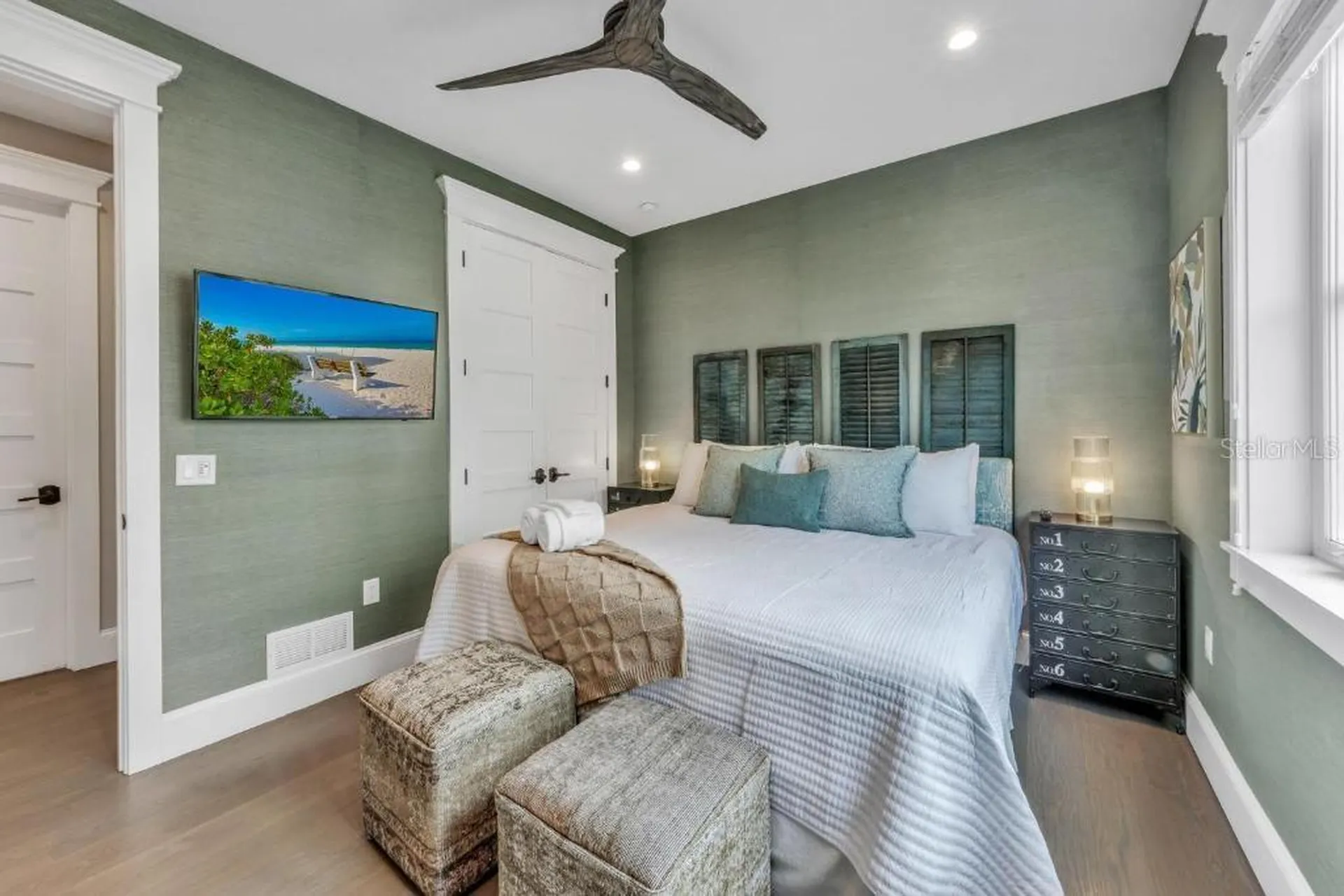 112 11th Street S Bradenton Beach FL 34217