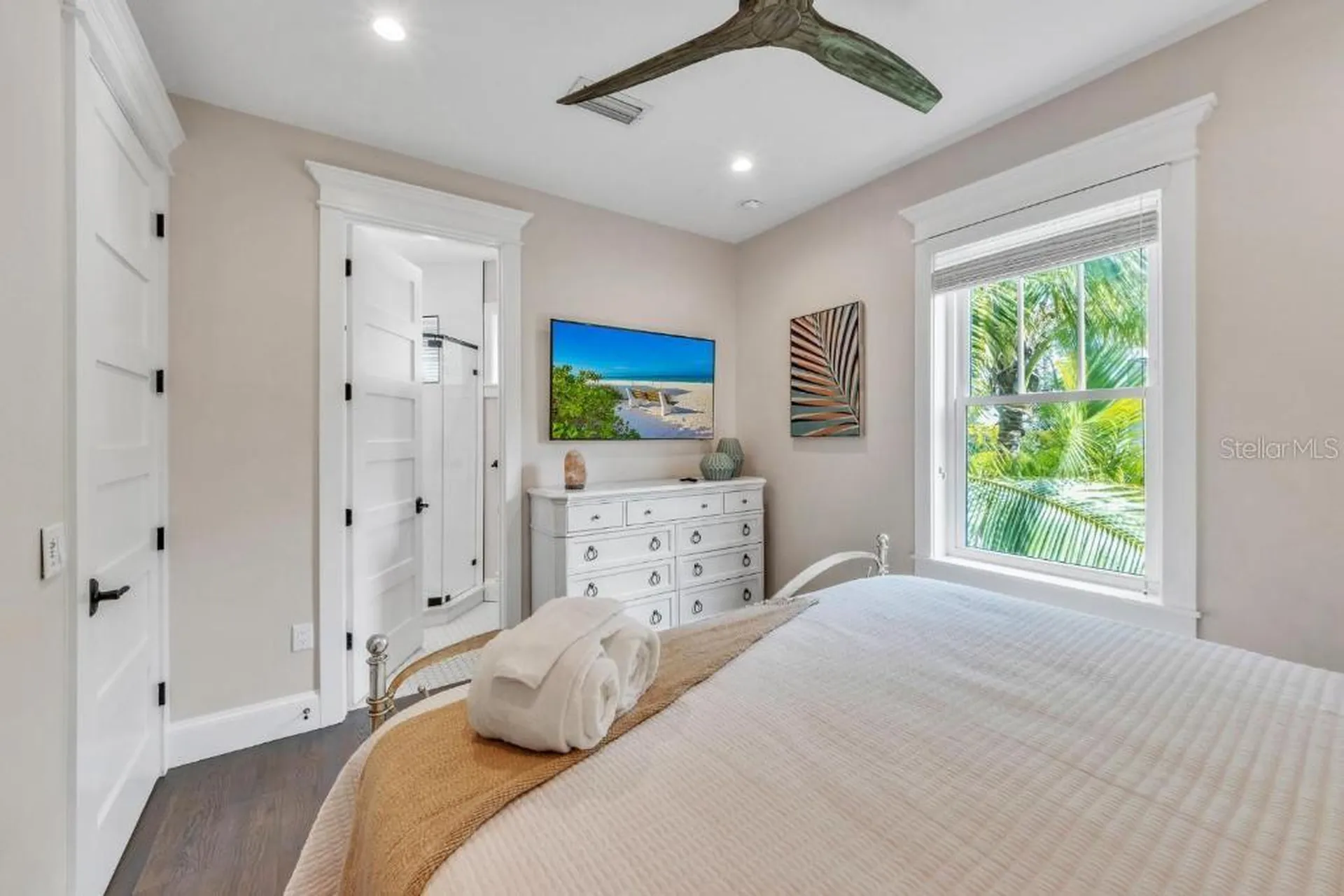 112 11th Street S Bradenton Beach FL 34217