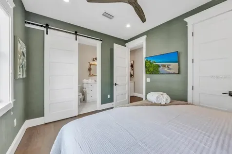 112 11th Street S Bradenton Beach FL 34217