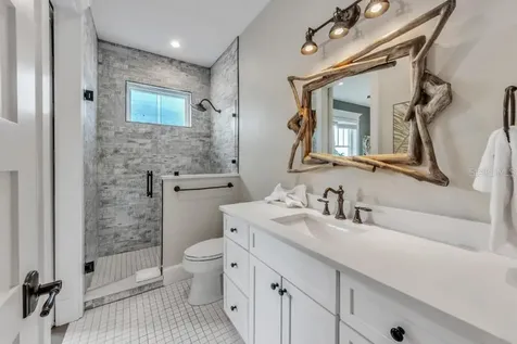 112 11th Street S Bradenton Beach FL 34217
