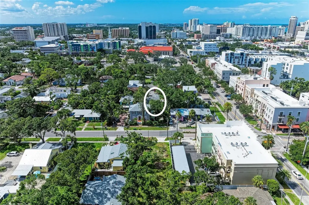 516 Howard Court Sarasota FL 34236
