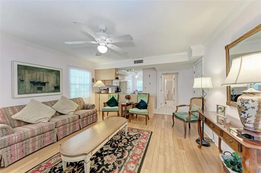 516 Howard Court Sarasota FL 34236