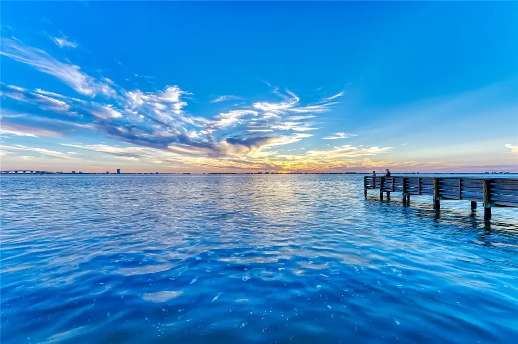 516 Howard Court Sarasota FL 34236