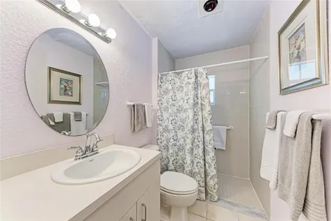 516 Howard Court Sarasota FL 34236
