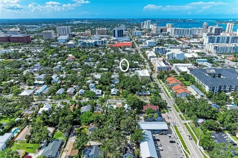 516 Howard Court Sarasota FL 34236