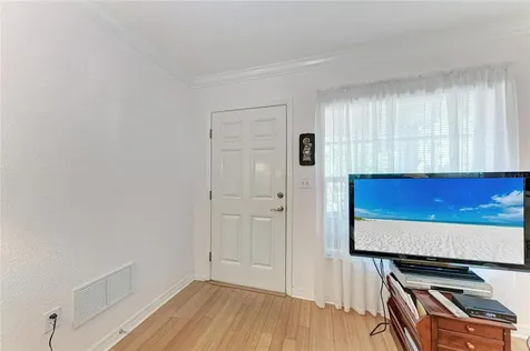516 Howard Court Sarasota FL 34236