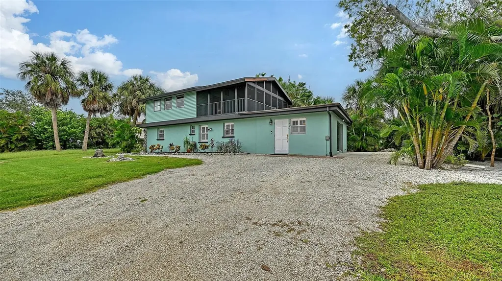 560 Cedar Street Longboat Key FL 34228