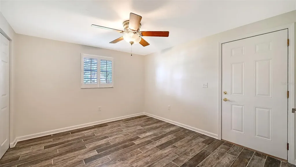 560 Cedar Street Longboat Key FL 34228