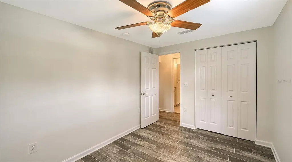 560 Cedar Street Longboat Key FL 34228