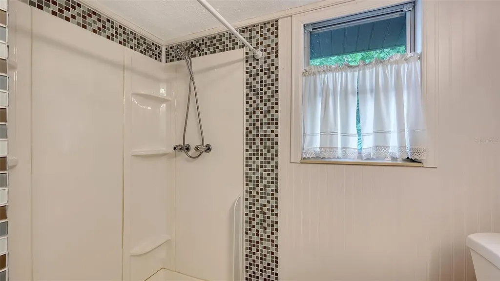 560 Cedar Street Longboat Key FL 34228