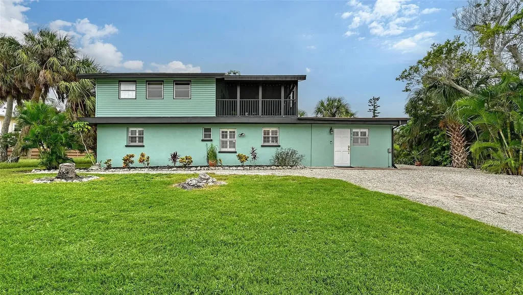 560 Cedar Street Longboat Key FL 34228