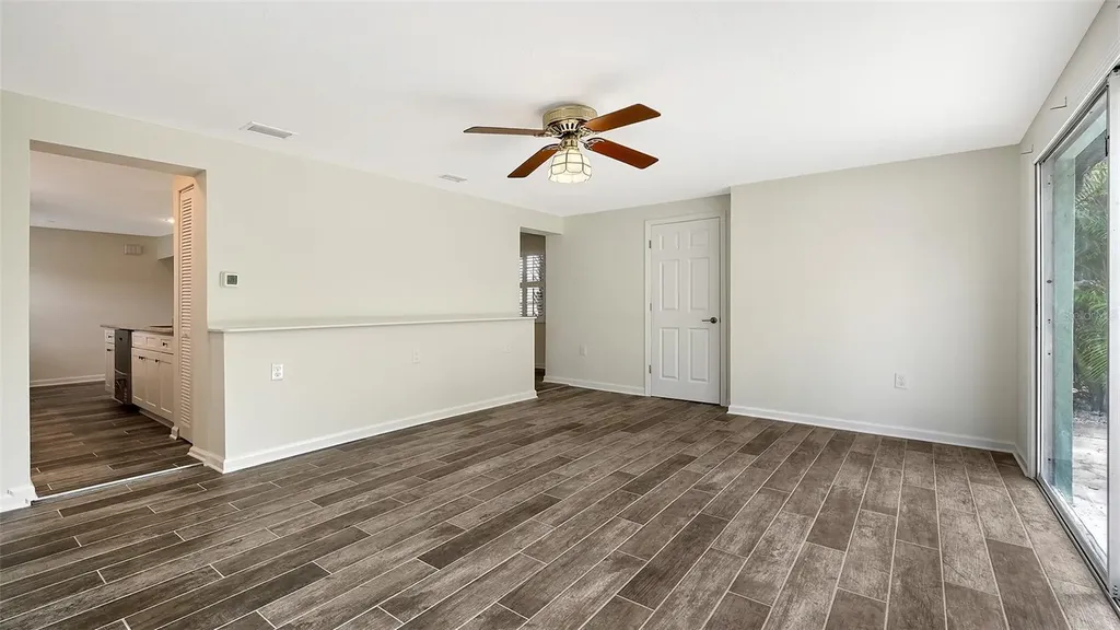 560 Cedar Street Longboat Key FL 34228