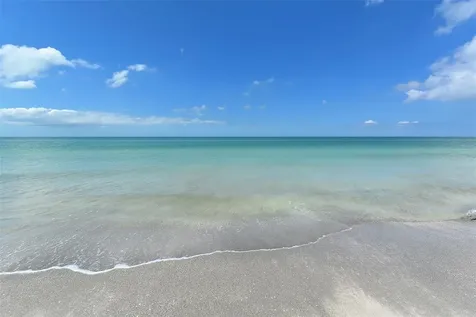 560 Cedar Street Longboat Key FL 34228
