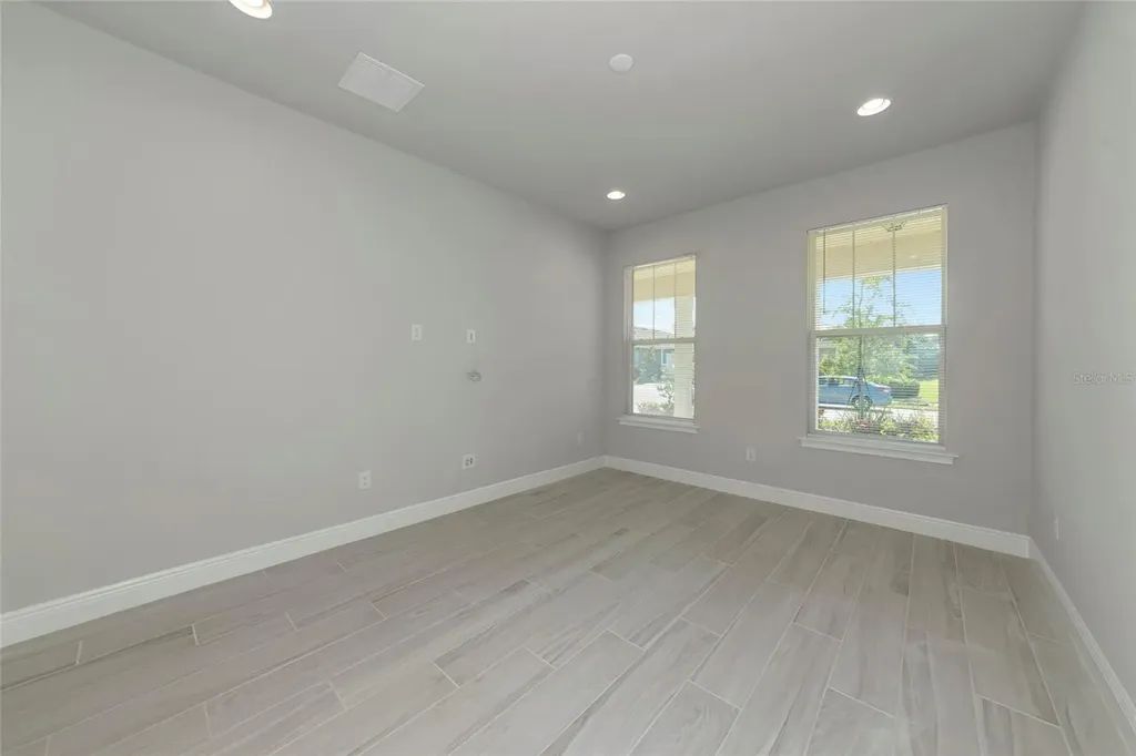 5798 Long Shore Loop Sarasota FL 34238