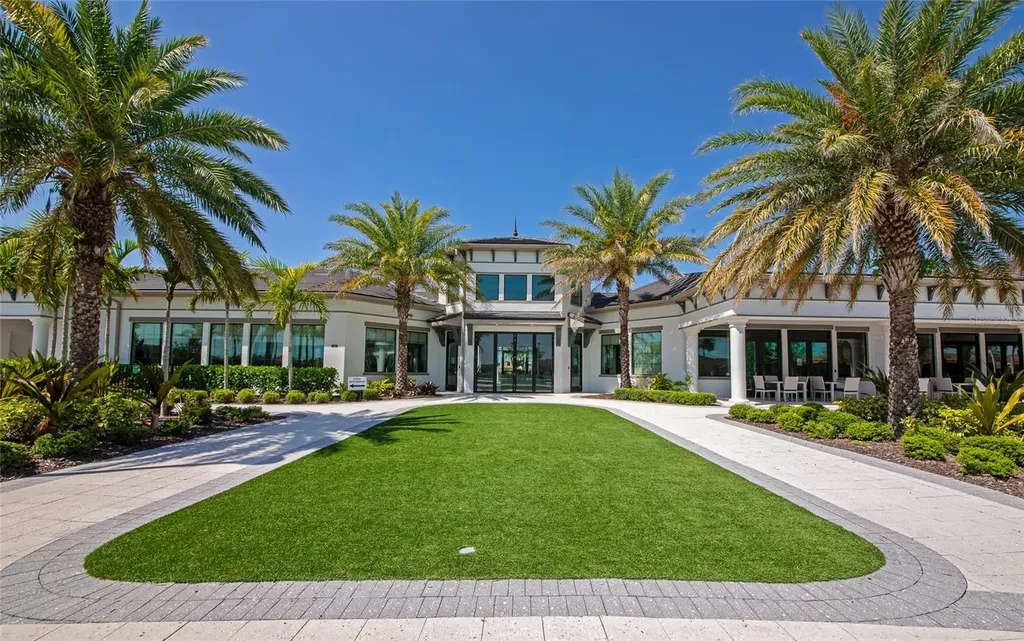 5798 Long Shore Loop Sarasota FL 34238