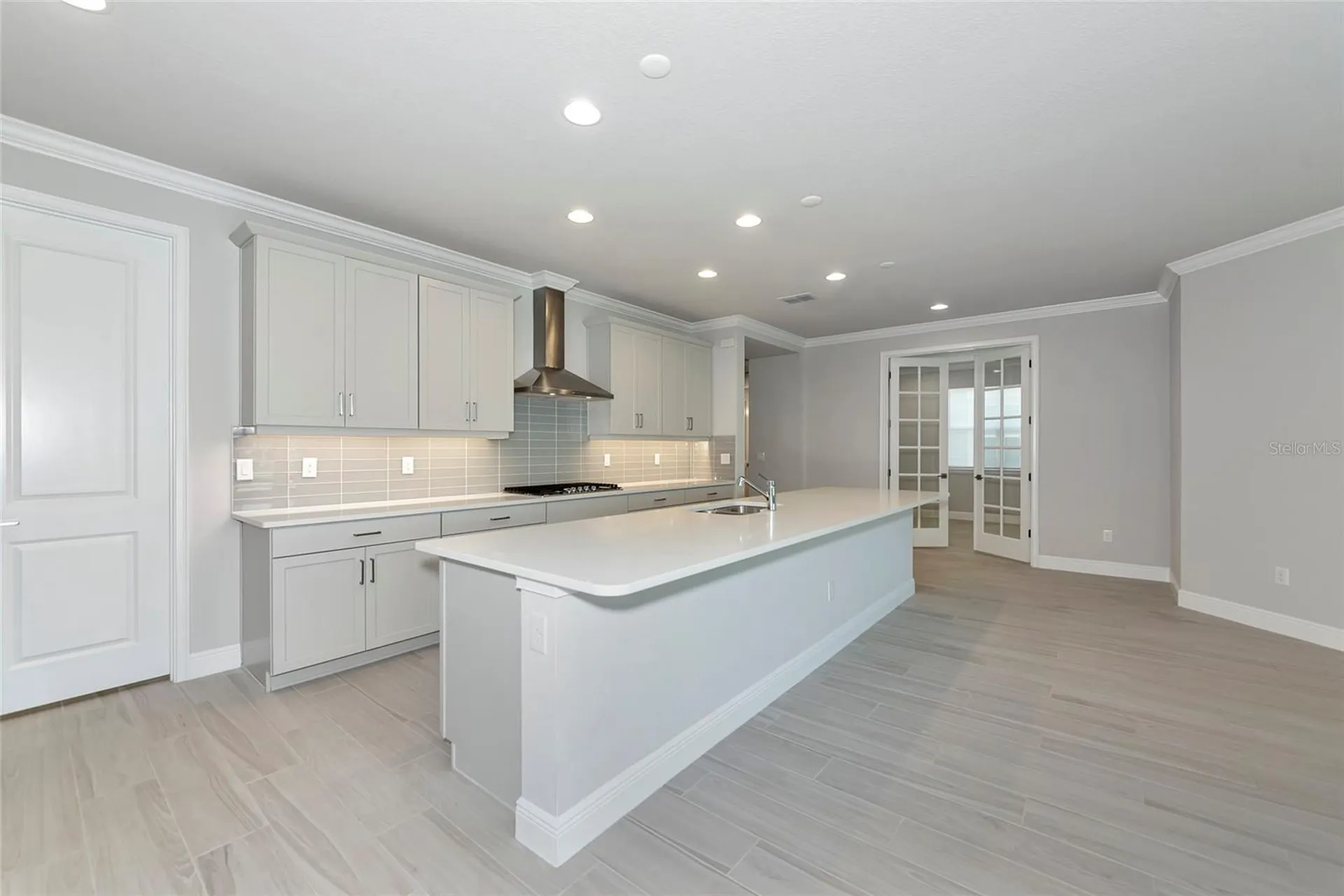 5798 Long Shore Loop Sarasota FL 34238