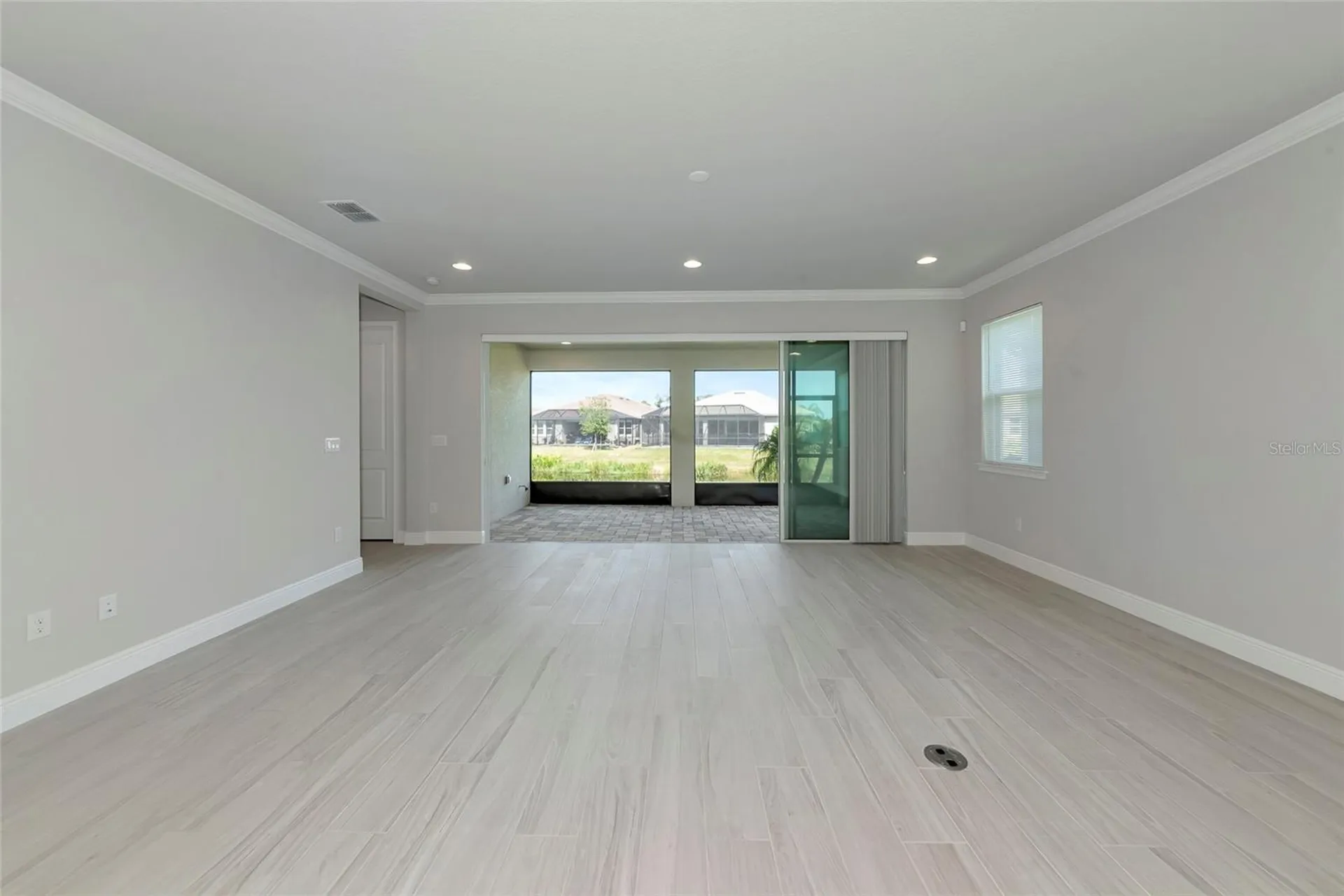 5798 Long Shore Loop Sarasota FL 34238