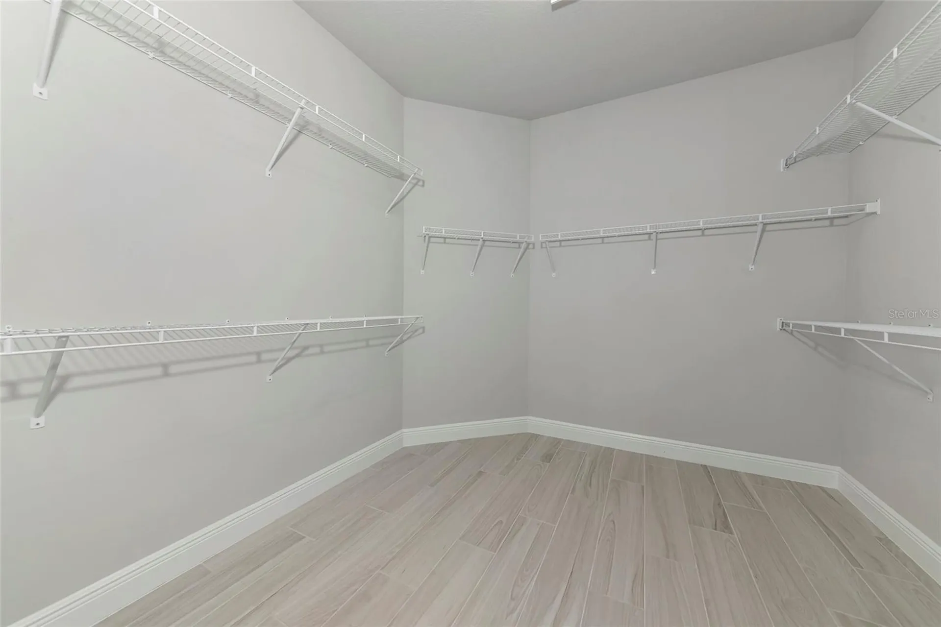 5798 Long Shore Loop Sarasota FL 34238