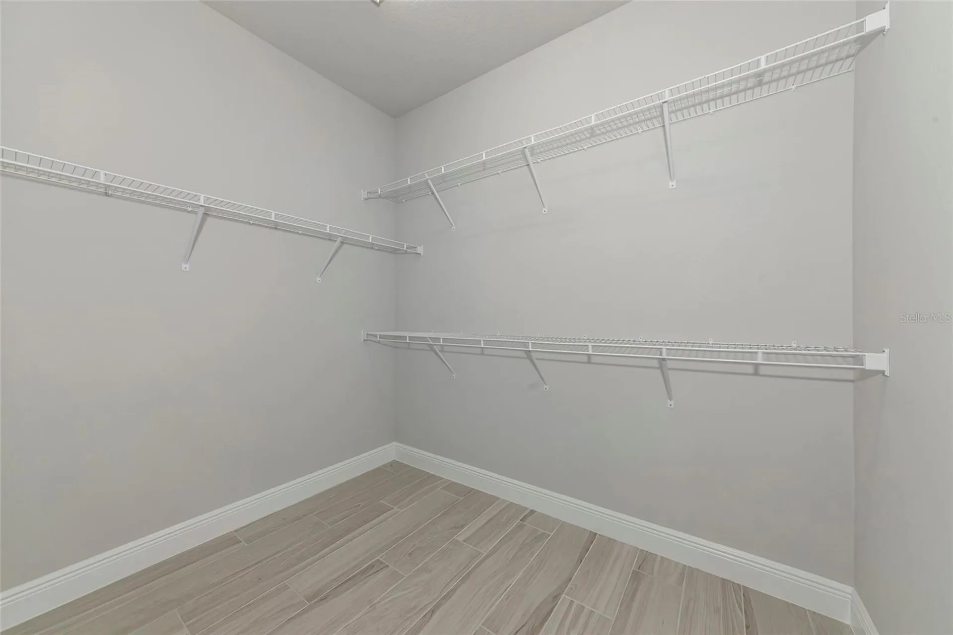 5798 Long Shore Loop Sarasota FL 34238