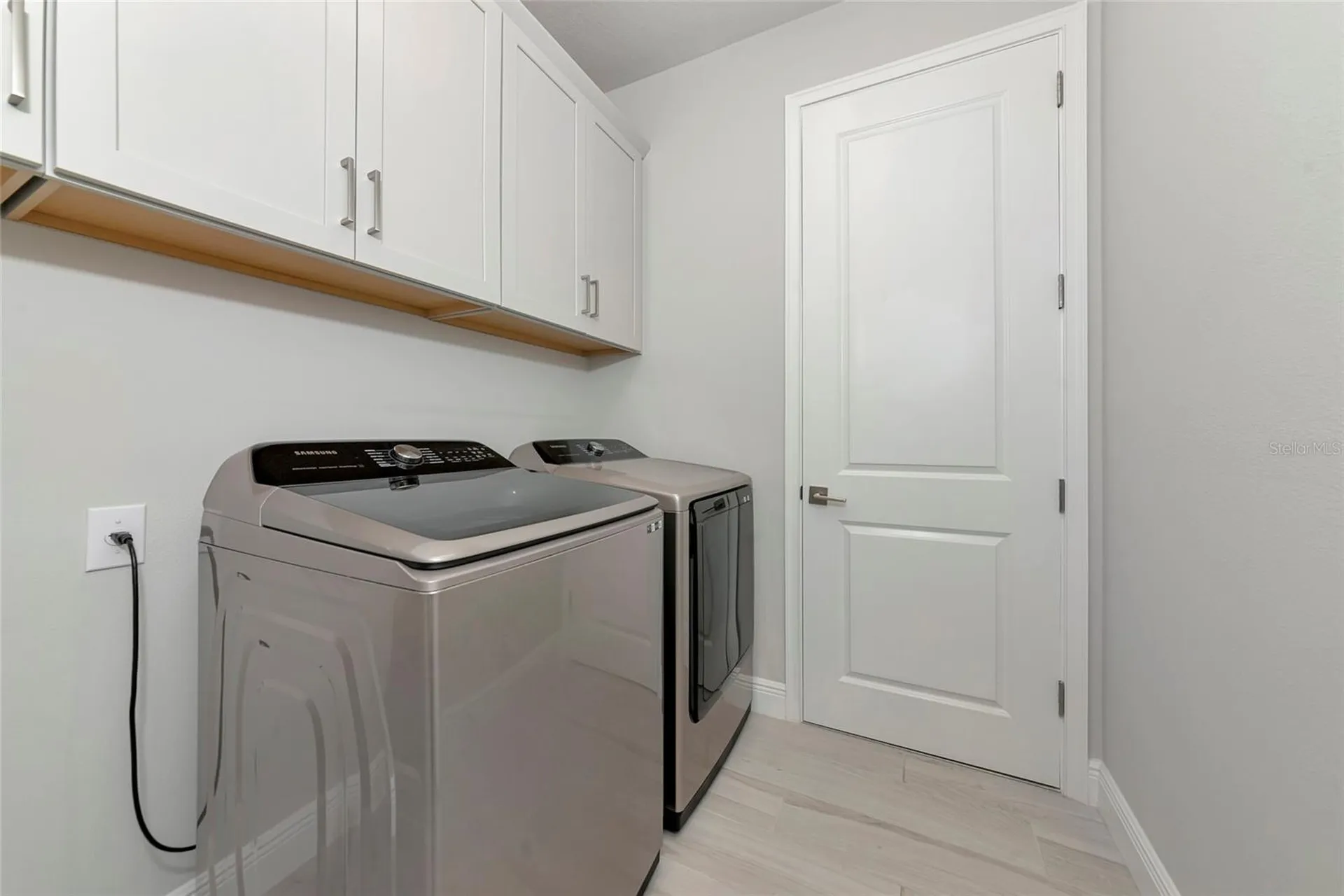 5798 Long Shore Loop Sarasota FL 34238
