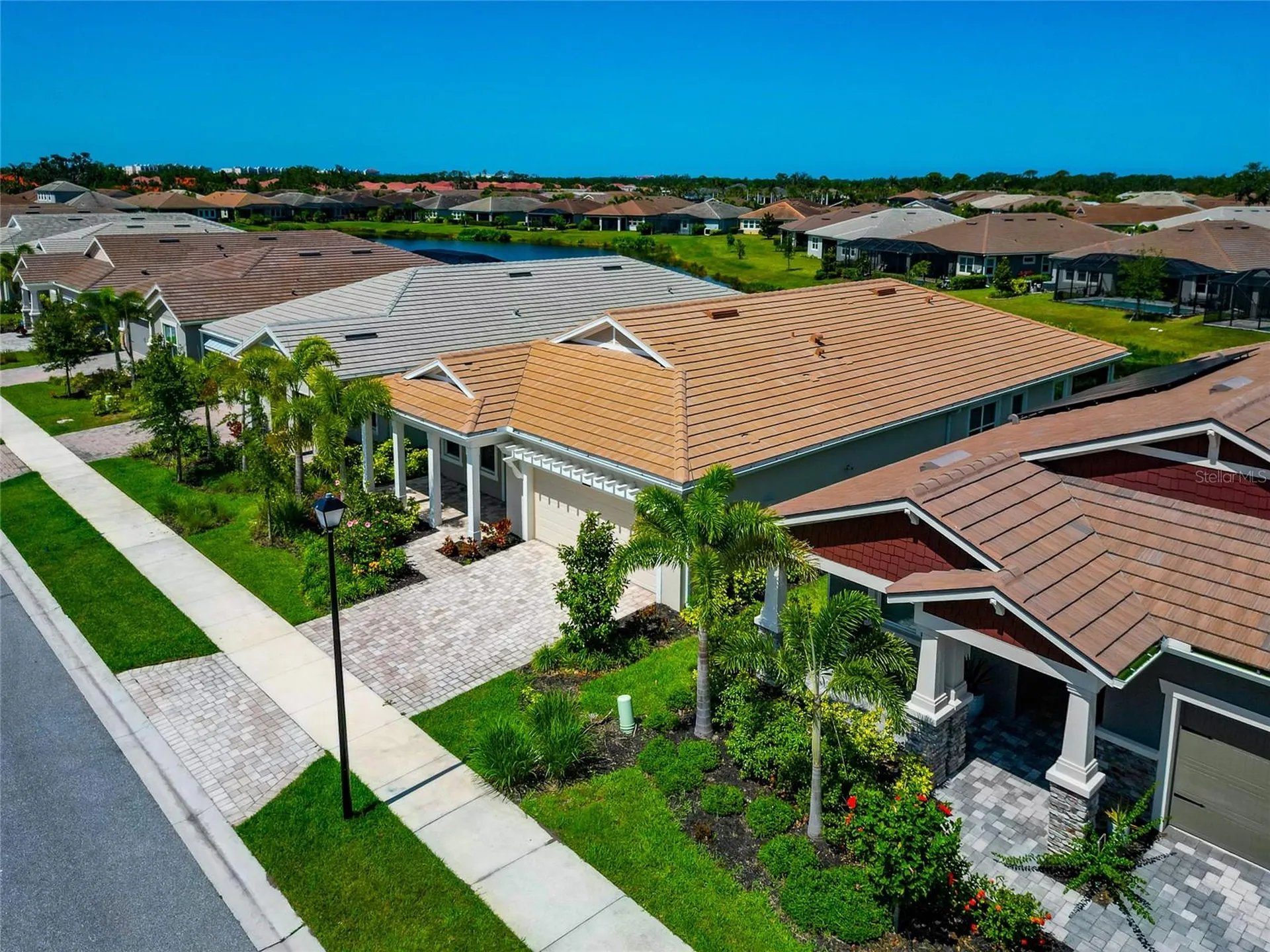 5798 Long Shore Loop Sarasota FL 34238