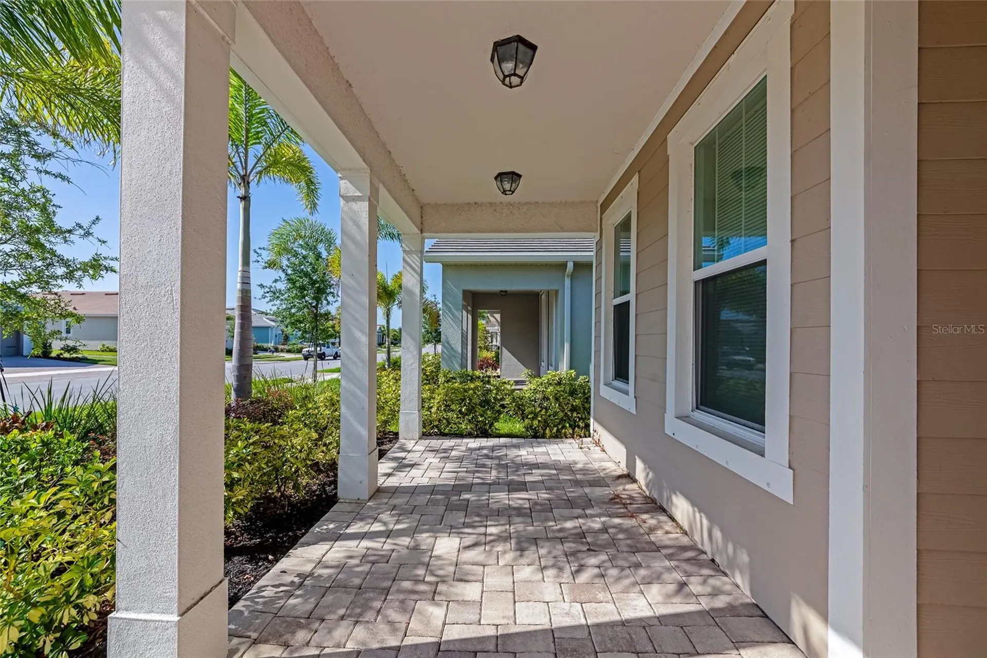5798 Long Shore Loop Sarasota FL 34238