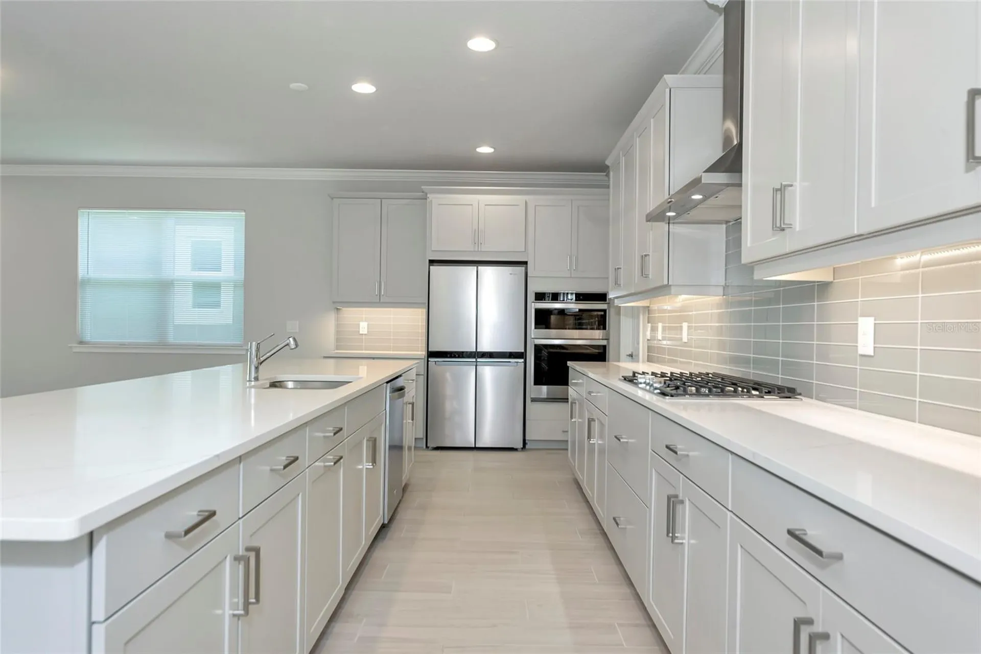 5798 Long Shore Loop Sarasota FL 34238
