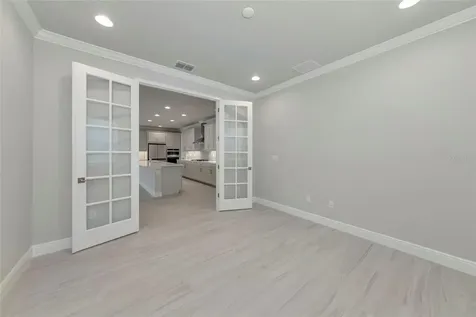 5798 Long Shore Loop Sarasota FL 34238