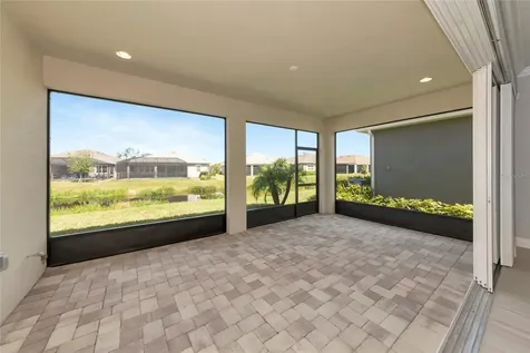 5798 Long Shore Loop Sarasota FL 34238