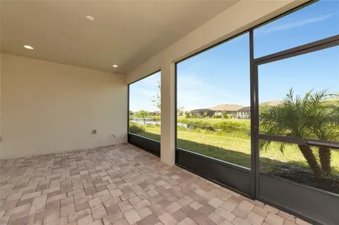 5798 Long Shore Loop Sarasota FL 34238