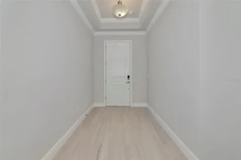 5798 Long Shore Loop Sarasota FL 34238