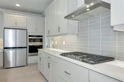 5798 Long Shore Loop Sarasota FL 34238