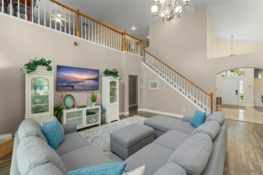8040 Saint Andrews Circle Orlando FL 32835
