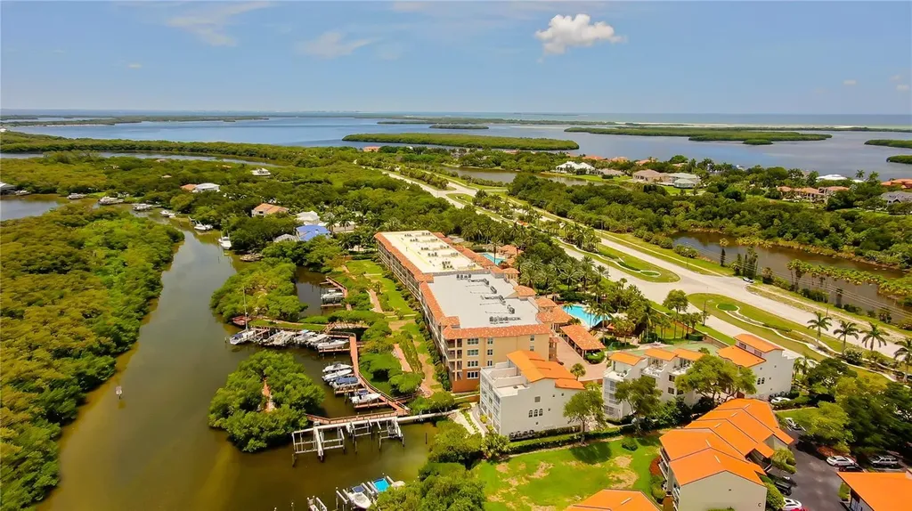 1575 Pinellas Bayway Way S Tierra Verde FL 33715