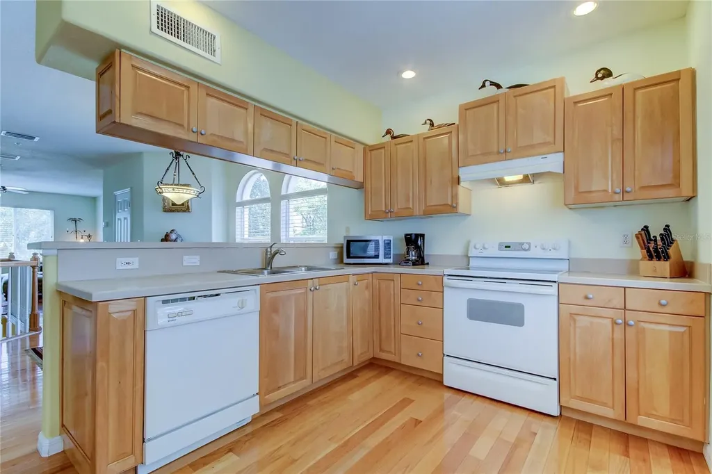 1575 Pinellas Bayway Way S Tierra Verde FL 33715