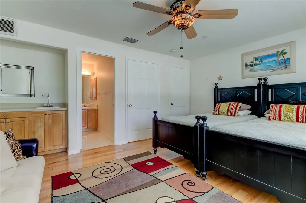1575 Pinellas Bayway Way S Tierra Verde FL 33715