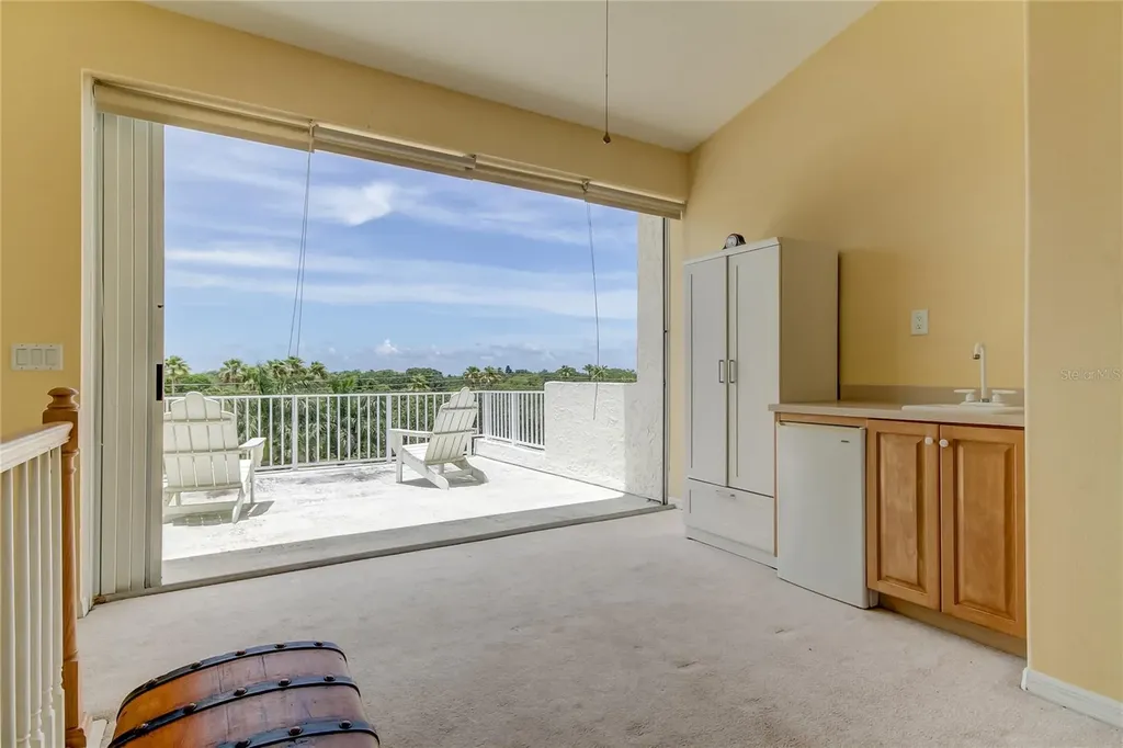 1575 Pinellas Bayway Way S Tierra Verde FL 33715