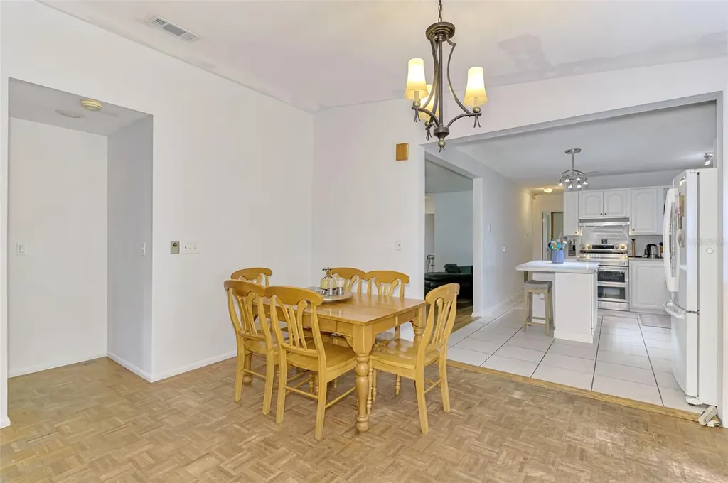 1805 28th Street W Bradenton FL 34205