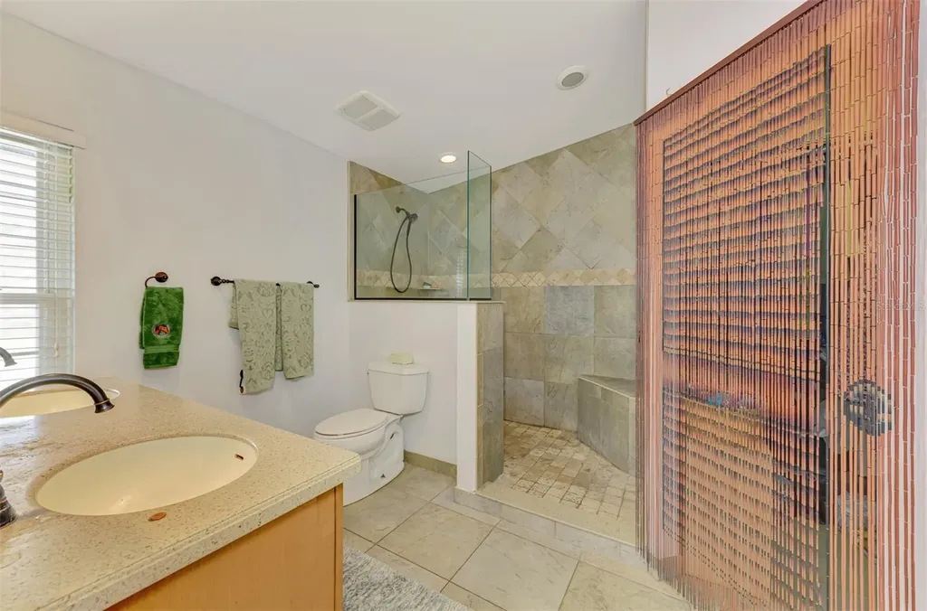 1805 28th Street W Bradenton FL 34205