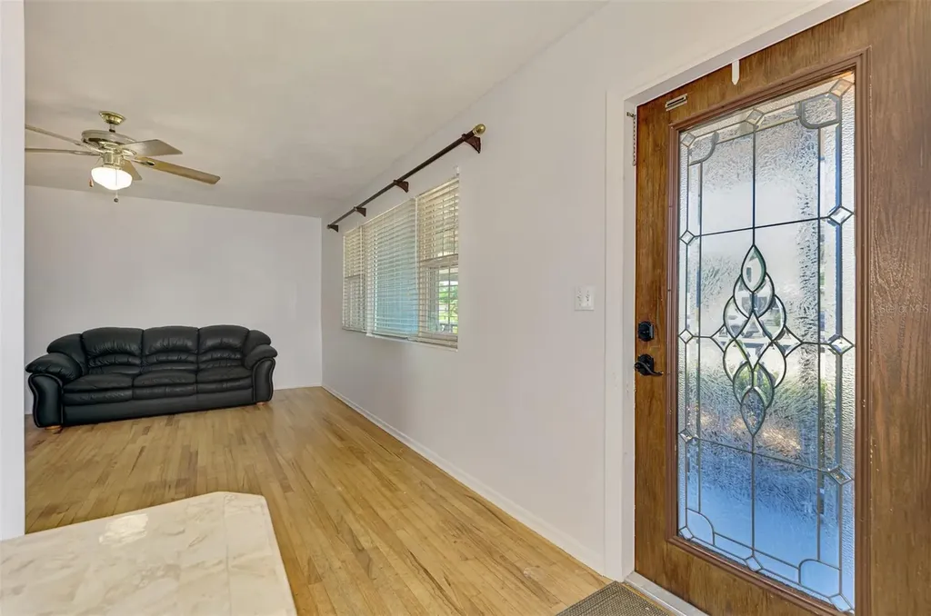 1805 28th Street W Bradenton FL 34205