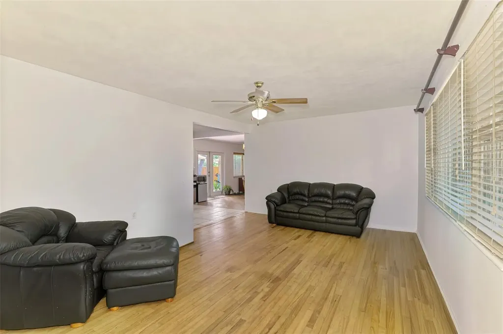 1805 28th Street W Bradenton FL 34205
